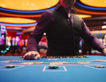 Jogue os Melhores Jogos de Cartas Online no Brasil com PlayUZU